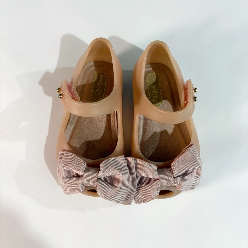 Mini Melissa Girls Pink Glitter & Nude Bow Jelly Mary Jane Sandals - Picture 9 of 12